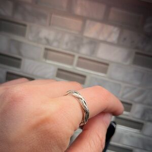 Pandora Ring